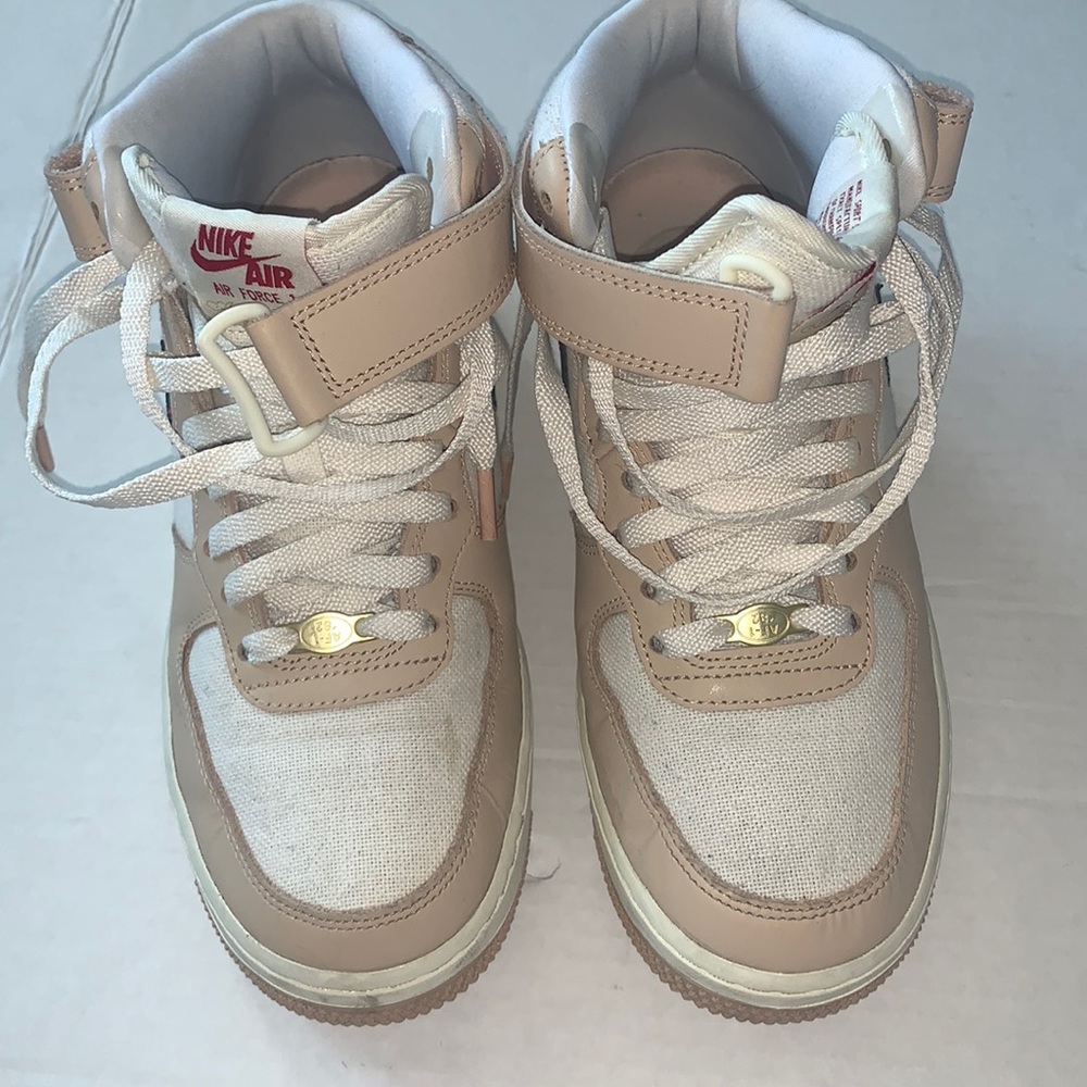Nike Air Force 1’s